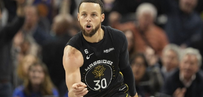 KAIYUN- 库里得分集锦 